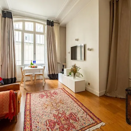 Spacious & Calm 2pers, Pantheon - Luxembourg, Exceptional Location 아파트 *